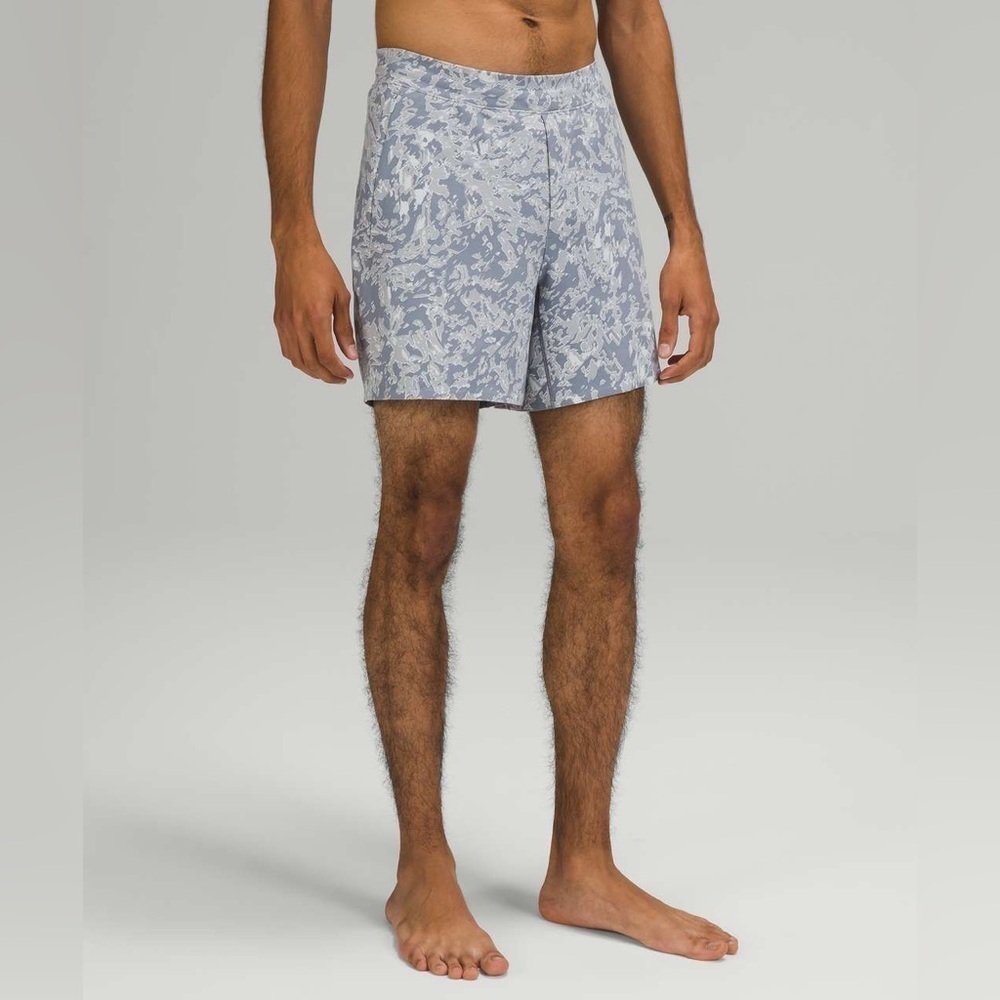 Lululemon Balancer Short 6" *Everlux Motion Blur Multi size Small